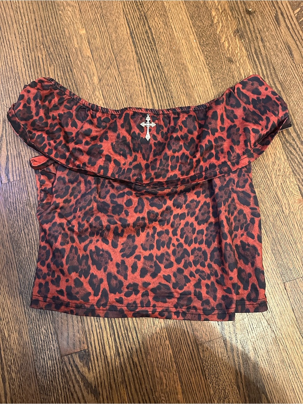 Daisy Street Cheetah Print Cross Crop Top